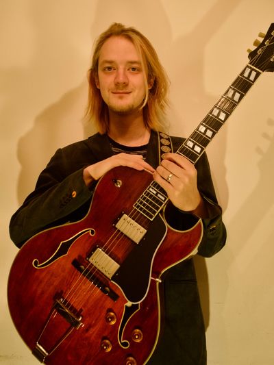 Elmar, Gitaar docent
